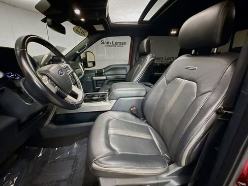 Used 2022 Ford F350 Platinum w/ Tremor Off-Road Package image 21