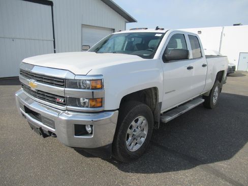 Used 2015 Chevrolet Silverado 2500 LT w/ LT Convenience Package image 1