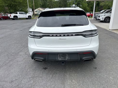Used 2023 Porsche Macan AWD/4WD image 4