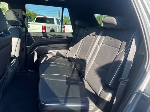 Used 2021 Cadillac Escalade Sport w/ Driver Assist Tech Package AWD/4WD image 19