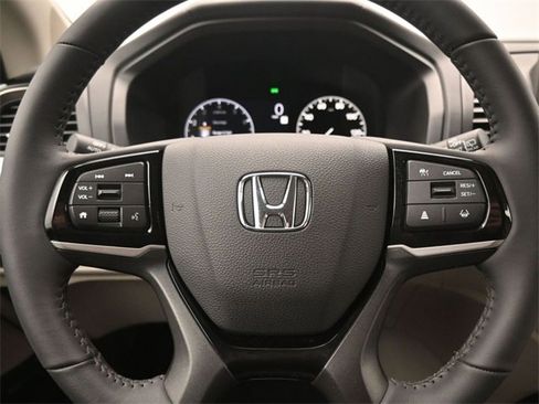 Used 2026 Honda Odyssey Touring image 28