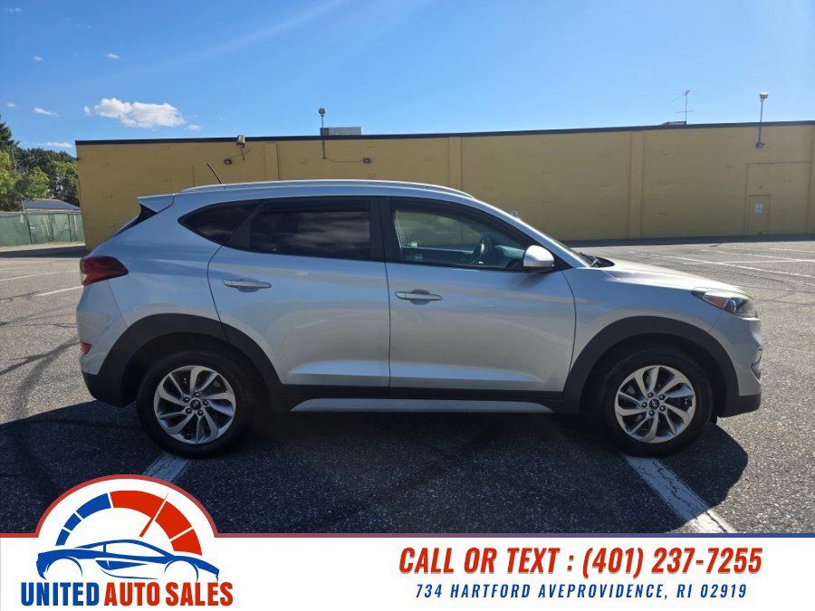 Used 2017 Hyundai Tucson SE w/ SE Popular Package 02 AWD/4WD image 6