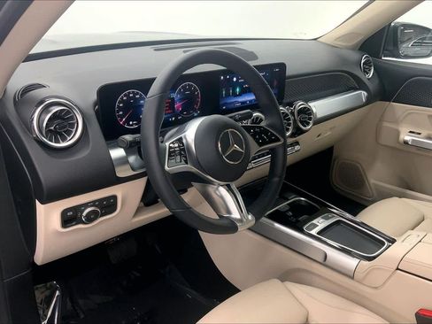 Used 2026 Mercedes-Benz GLB 250 image 20