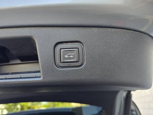 Used 2024 Chevrolet Blazer EV RS image 58