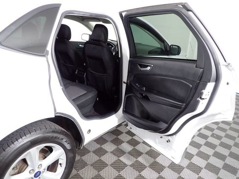 Used 2021 Ford Edge SE AWD/4WD image 32