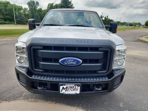 Used 2016 Ford F250 XL w/ Power Equipment Group image 4