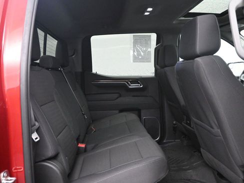 Used 2024 Chevrolet Silverado 1500 LT Trail Boss w/ Convenience Package II image 12