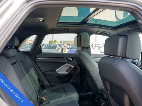 Used 2024 Audi Q3 2.0T Premium image 14