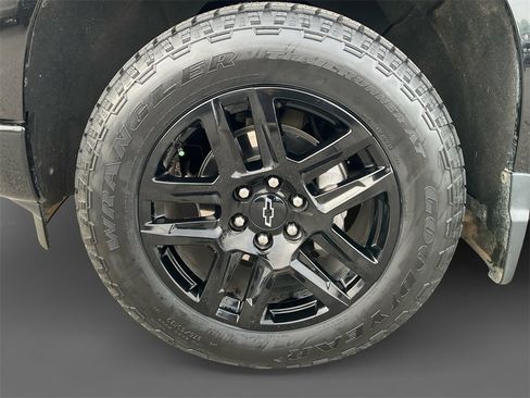 Used 2023 Chevrolet Silverado 1500 RST image 13