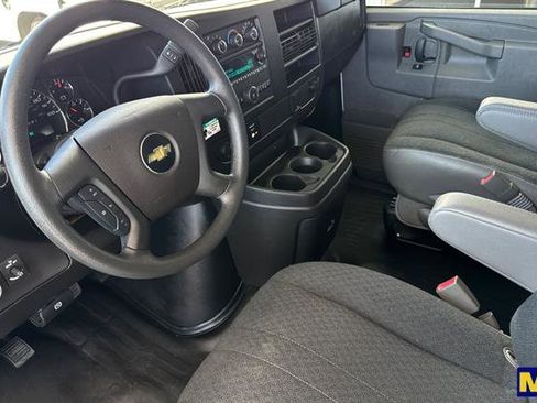 Used 2024 Chevrolet Express 2500 w/ Driver Convenience Package image 10