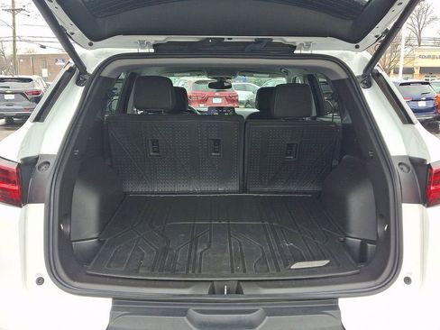Certified 2024 Chevrolet Blazer LT w/ Convenience Package FWD image 31