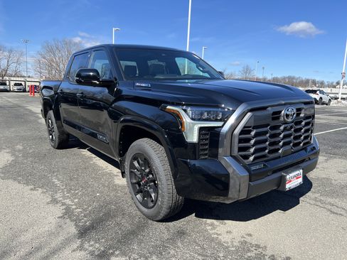 New 2026 Toyota Tundra Limited image 3