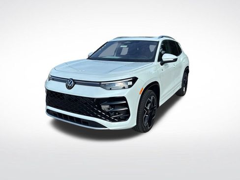 New 2026 Volkswagen Tiguan SEL R-Line AWD/4WD image 7