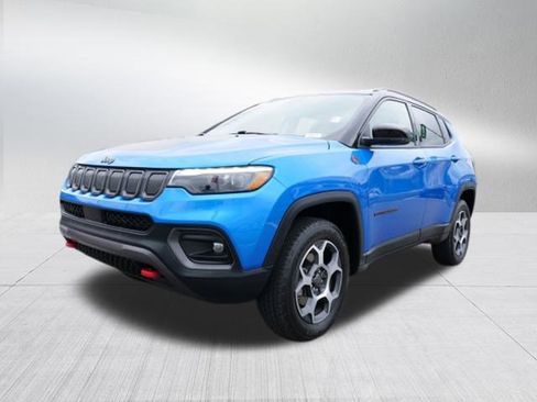 Used 2022 Jeep Compass Trailhawk w/ Trailhawk Elite Group image 7