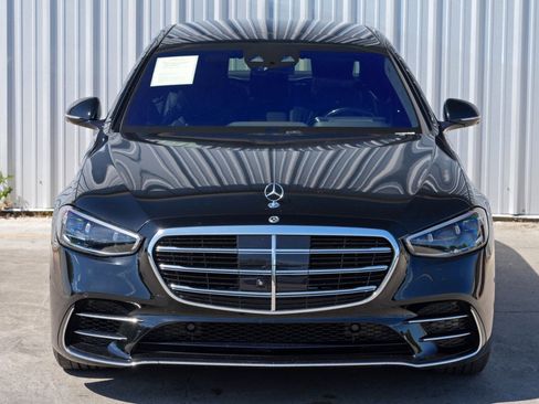 Used 2022 Mercedes-Benz S 580 4MATIC Sedan w/ AMG Line Package image 53