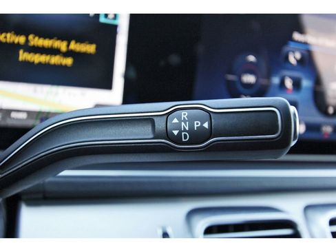 Used 2025 Mercedes-Benz GLS 450 4MATIC image 19