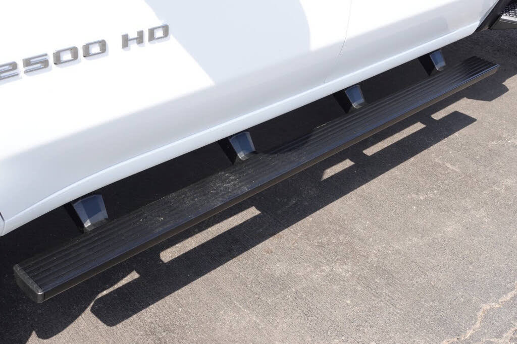 Used 2025 Chevrolet Silverado 2500 Custom w/ Custom Convenience Package AWD/4WD image 9