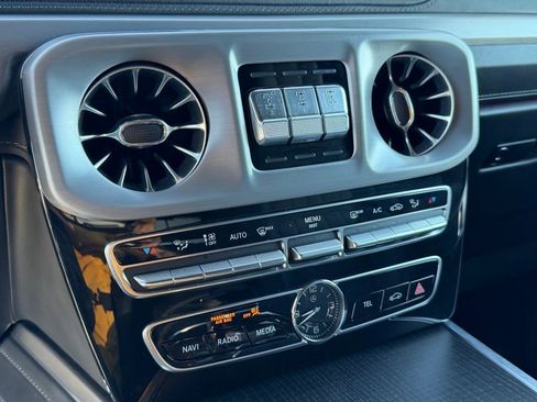 Used 2024 Mercedes-Benz G 550 image 25