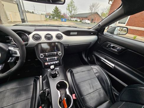 Used 2016 Ford Mustang Premium w/ Equipment Group 201A image 25