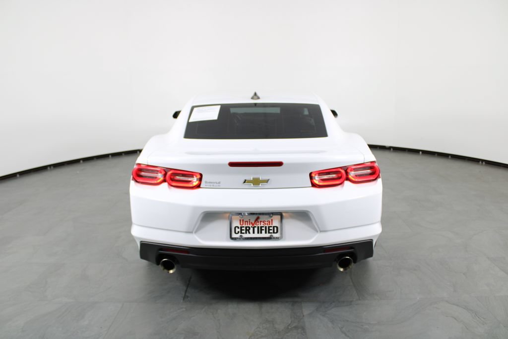 Used 2023 Chevrolet Camaro LT RWD image 10
