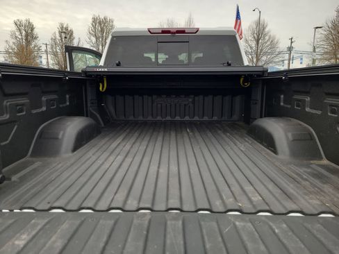 Used 2024 GMC Sierra 2500 AT4 w/ AT4 Preferred Package image 27