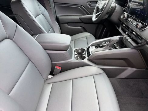New 2026 Chevrolet Colorado Trail Boss AWD/4WD image 8