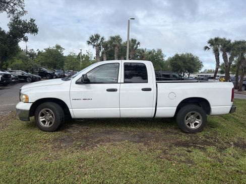 Used 2004 Dodge Ram 1500 Truck SLT image 4