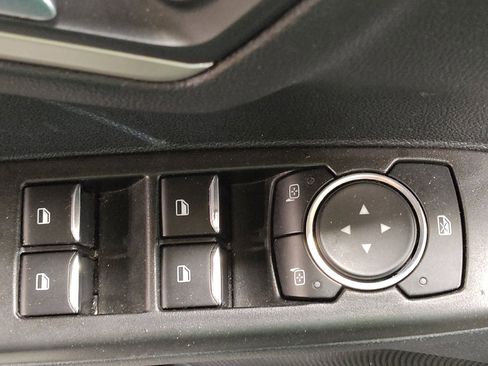 Used 2021 Ford Escape SE w/ SE Sport Appearance Package FWD image 27
