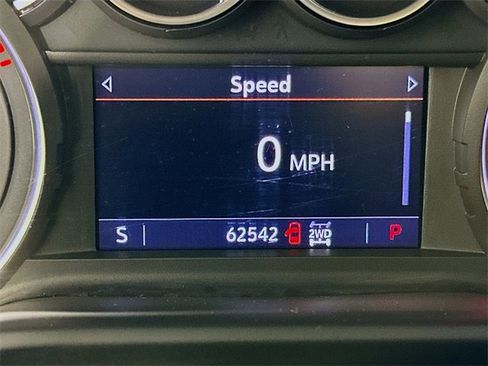 Used 2023 Chevrolet Silverado 2500 LT w/ Convenience Package image 18