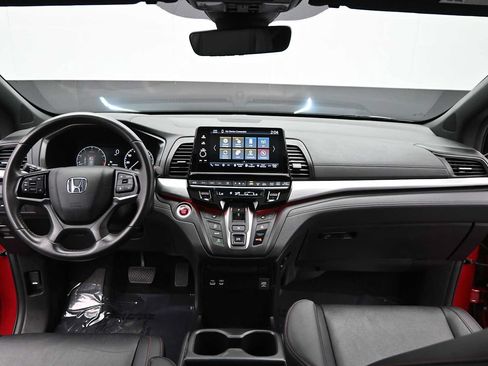 Used 2025 Honda Odyssey Sport-L image 29