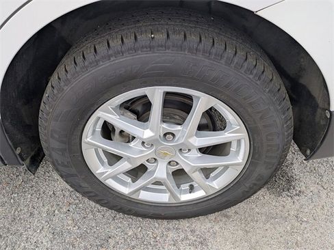 Used 2022 Chevrolet Equinox LT image 9