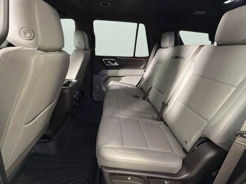 Certified 2024 Chevrolet Tahoe Z71 w/ Luxury Package image 26