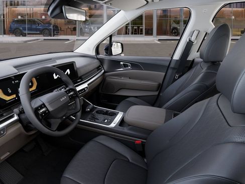 New 2027 Kia Carnival FWD image 17