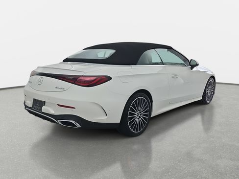 Certified 2024 Mercedes-Benz CLE 450 4MATIC Cabriolet image 5