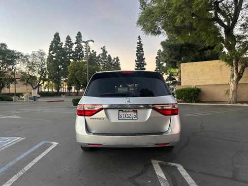 Used 2012 Honda Odyssey LX image 4