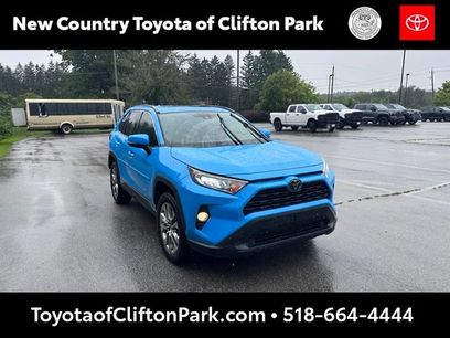 Used 2021 Toyota RAV4 XLE Premium w/ Carpet Mat Package (TMS)