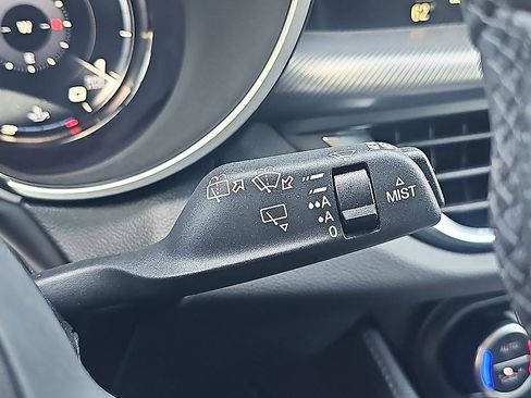 Used 2024 Alfa Romeo Stelvio Ti w/ Active Assist Plus Package AWD/4WD image 23