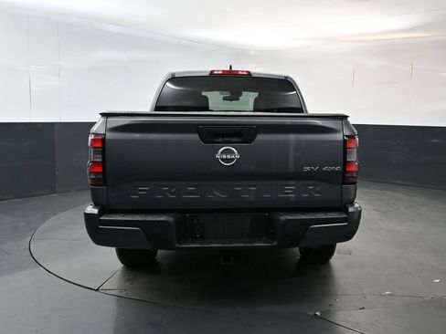 Used 2023 Nissan Frontier SV w/ Tow Package AWD/4WD image 4