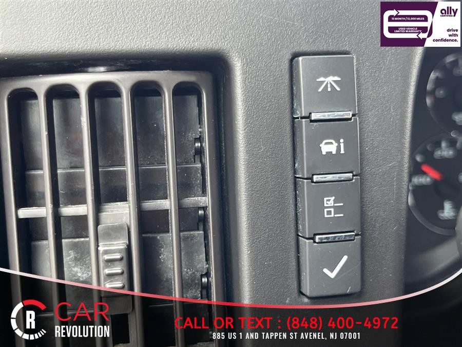 Used 2021 Chevrolet Express 2500 Extended w/ Driver Convenience Package RWD image 27