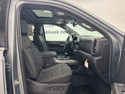 New 2026 Chevrolet Silverado 1500 LTZ w/ Technology Package image 36