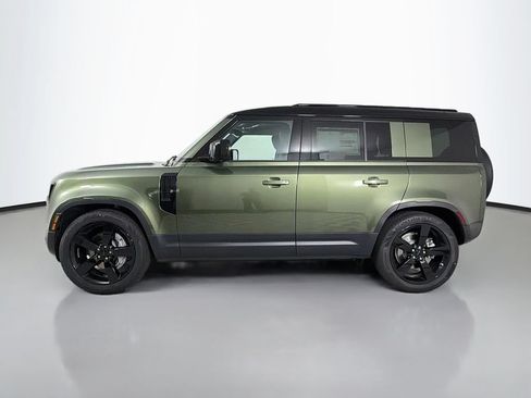 New 2026 Land Rover Defender 110 S AWD/4WD image 8