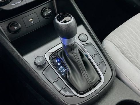 Certified 2023 Hyundai Kona SEL AWD/4WD image 21