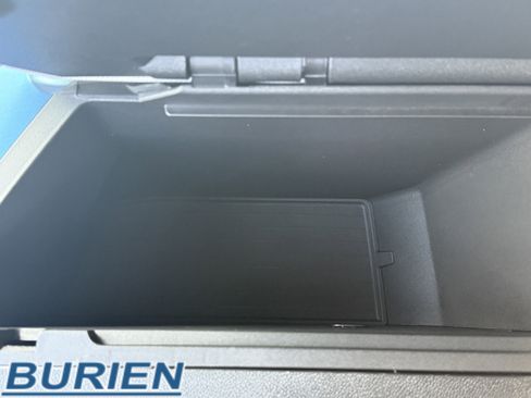 New 2026 Chevrolet Equinox EV LT image 20