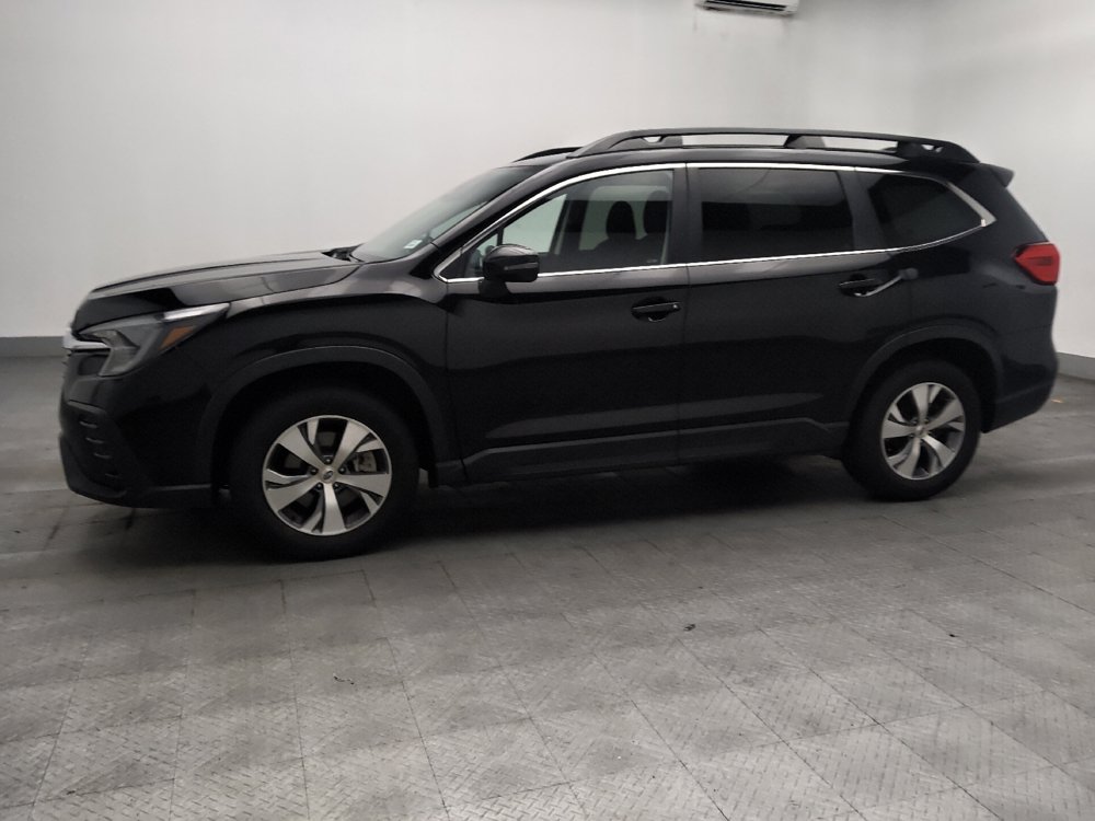 Used 2023 Subaru Ascent Premium AWD/4WD image 2