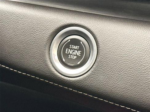 Used 2022 Cadillac Escalade Sport w/ Touring Package image 19