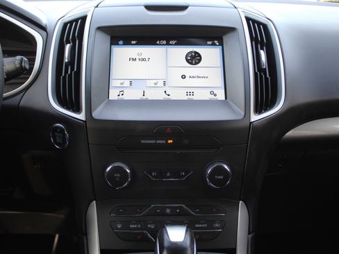 Used 2017 Ford Edge SEL w/ Equipment Group 201A image 28