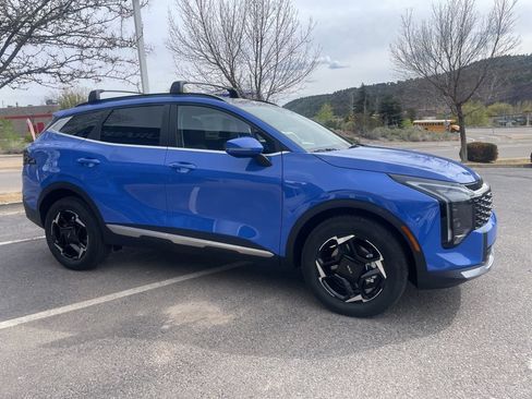 New 2026 Kia Sportage EX w/ EX Panorama Roof Package AWD/4WD image 3