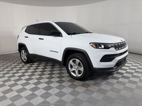 Used 2023 Jeep Compass Sport image 1