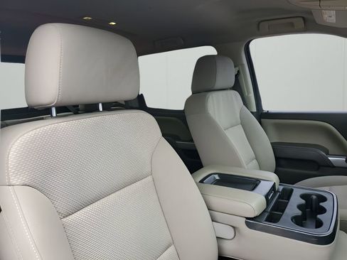 Used 2018 Chevrolet Silverado 1500 LT w/ All Star Edition image 15