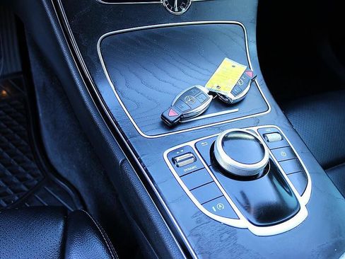 Used 2017 Mercedes-Benz C 300 Sedan image 10